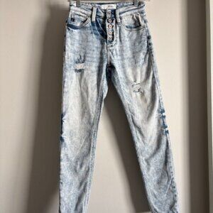 KanCan acid-wash denim jeans with a button-fly closure size 24